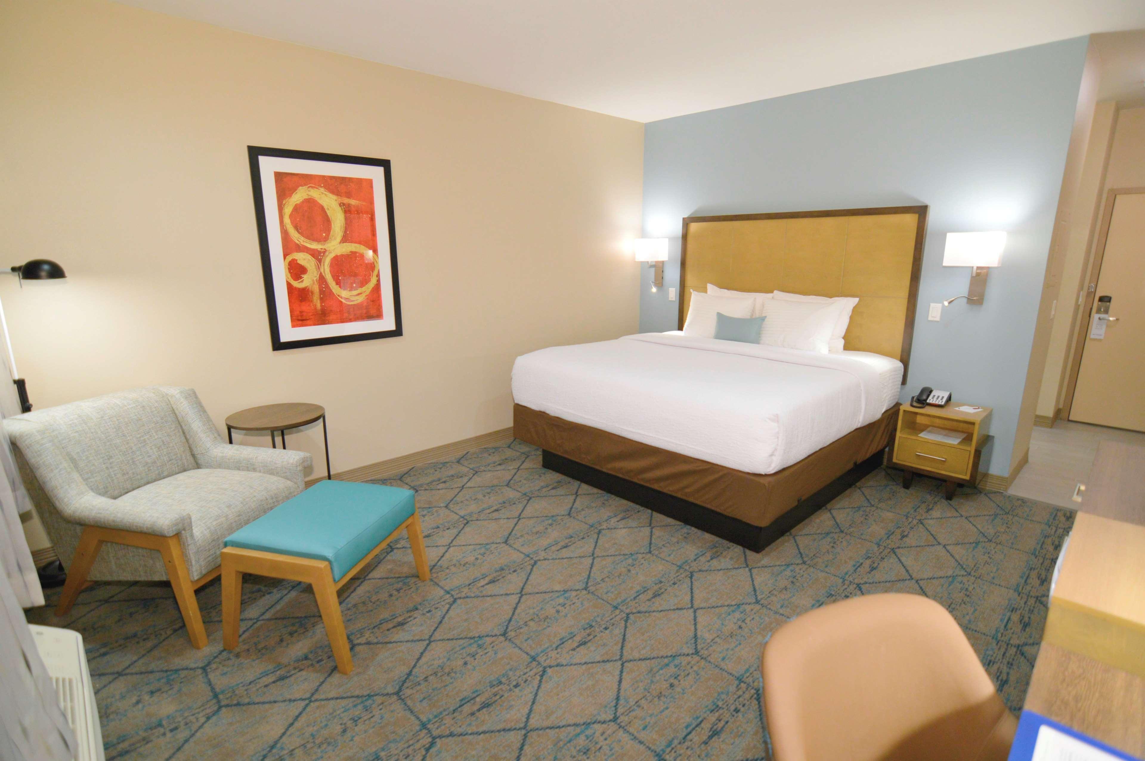 Best Western Plus Pleasanton Hotel Exterior foto